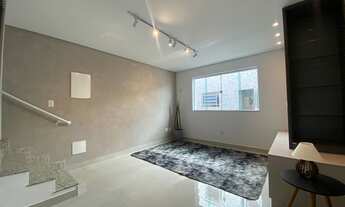 Imagem 7: Sobrado duplex em villagio à venda com 2 suítes e Churrasqueira no bairro Campo Grande de