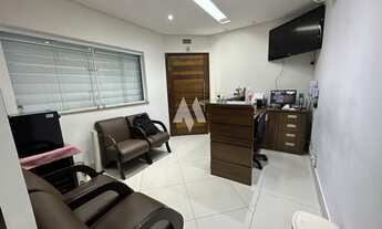 Imagem 3: Sobrado para locação com 7 dormitórios e estrutura para consultório no Embaré em Santos/SP