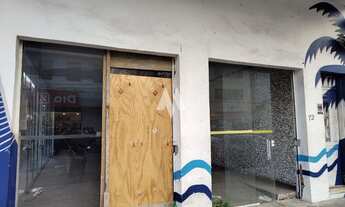 Imagem 2: Loja comercial, excelente localização, amplo espaço com área total de 550,00m² para locaçã