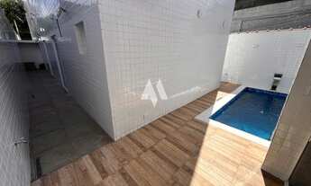 Imagem 5: Casa à venda com 2 dormitórios e excelente localização totalmente reformada no bairro Apar