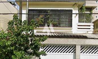 Imagem: Casa Sobreposta Alta com Edícula em Santos,145m²