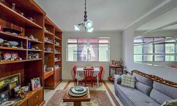 Imagem 3: Apartamento com 2 dormitórios, sendo 1 suíte e dependência completa a 1/2 quadra da praia