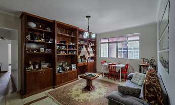 Imagem 1: Apartamento com 2 dormitórios, sendo 1 suíte e dependência completa a 1/2 quadra da praia