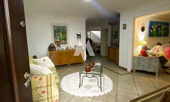 Imagem 2: Casa Padrão- 5 dormitórios sendo 4 suítes - Aparecida / Santos