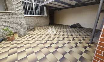 Imagem 4: Raridade em Santos - Sobrado na quadra da praia do Embaré!