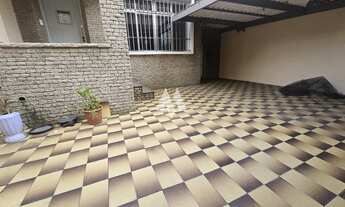 Imagem: Raridade em Santos - Sobrado na quadra da