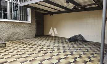 Imagem 3: Raridade em Santos - Sobrado na quadra da praia do Embaré!