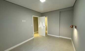 Imagem 4: Apartamento reformado à venda com 3 suítes, na quadra da praia no bairro do Gonzaga em San