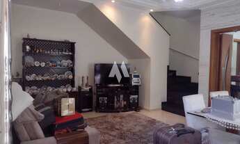 Imagem 3: Sobrado à venda com 3 dormitórios, churrasqueira e piscina no bairro da Aparecida em Santo