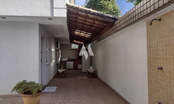 Imagem 7: Sobrado à venda com 3 dormitórios, churrasqueira e piscina no bairro da Aparecida em Santo