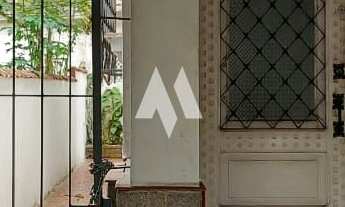 Imagem 5: Casa com ótima localização na Avenida Afonso Pena com 03 Quartos + edícula á venda em Sant