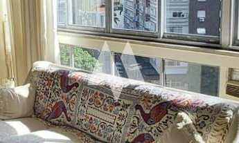 Imagem 2: Apartamento com 228m², quadra da praia do Gonzaga, 3 dormitórios, dependência completa, 1