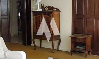 Imagem 4: Apartamento com 228m², quadra da praia do Gonzaga, 3 dormitórios, dependência completa, 1