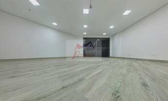 Imagem 2: Sala comercial com 55,39 m² para alugar pronta para trabalhar