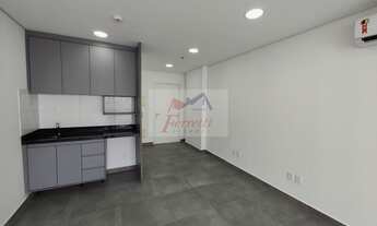 Imagem: Sala comercial vista para o porto, pronta