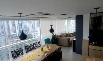 Imagem 1: Apartamento Decorado com 3 dormitórios para Venda em José Menino Santos-SP