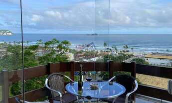 Imagem: Casa triplex com vista mar em Condomínio