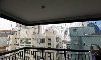 Imagem 3: Apartamento com 2 dormitórios na quadra da praia à venda no bairro José Menino - Santos/SP