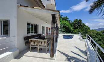 Imagem 4: Casa com 4 dormitórios sendo 2 suítes e com vista para o mar