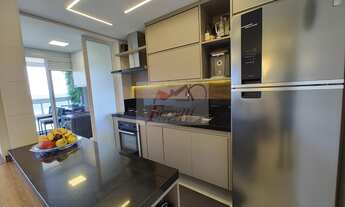 Imagem 7: Apartamento com 2 suítes finamente decorado com vista mar