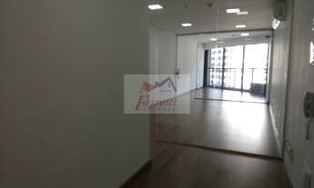 Imagem 4: Sala comercial com 59,55m² pronta para trabalhar