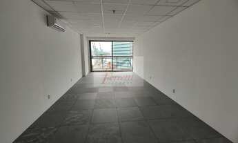 Imagem 3: Sala comercial pronta para trabalha