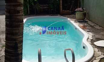 Imagem: Casa com 3 quartos, 2 suítes, piscina