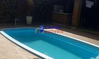 Imagem: Casa no bairro São Jorge com área de lazer