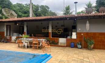 Imagem 2: Rancho à venda no bairro Centro - Araguari/MG