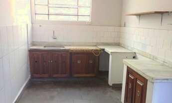 Imagem 4: Casa à venda no bairro Centro - Araguari/MG