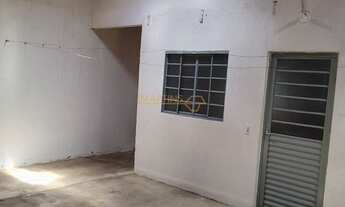 Imagem: Casa à venda no bairro Monte Moriá - Araguari/MG