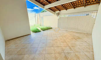 Imagem 2: Casa à venda no bairro Goiás - Araguari/MG