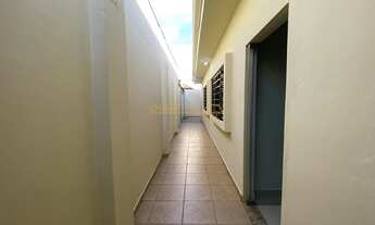 Imagem 4: Casa à venda no bairro Bosque - Araguari/MG