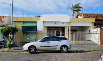 Imagem 4: Casa à venda no bairro Centro - Araguari/MG