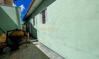 Imagem: Casa à venda no bairro Centro - Araguari/MG