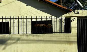 Imagem: Terreno à venda no bairro Centro - Araguari/MG