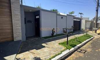 Imagem: Casa à venda no bairro Sibipiruna - Araguari/MG