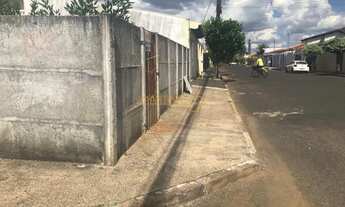 Imagem 2: Terreno à venda no bairro Paineiras - Araguari/MG
