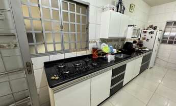 Imagem 2: Casa à venda no bairro Independência - Araguari/MG