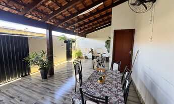 Imagem 6: Casa para alugar no bairro Parque dos Verdes - Araguari/MG