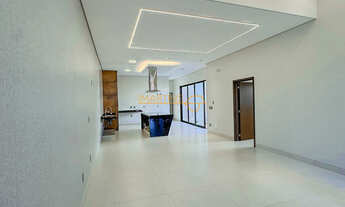 Imagem: Casa à venda no bairro Jardim Interlagos