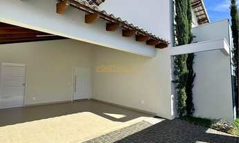 Imagem: Casa à venda no bairro Jardim Interlagos