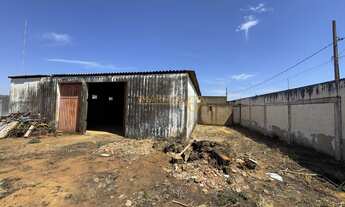 Imagem 2: Casa para alugar no bairro Centro - Araguari/MG