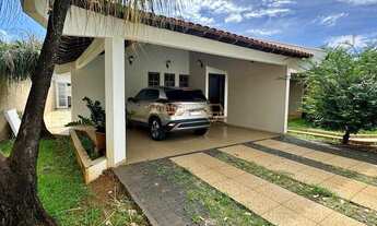 Imagem: Casa à venda no bairro Industrial - Araguari/MG