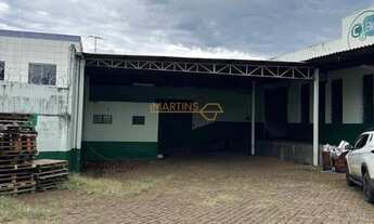 Imagem 3: Pavilhão/Galpão à venda no bairro Centro - Araguari/MG