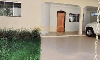 Imagem 2: Casa à venda no bairro Bosque - Araguari/MG