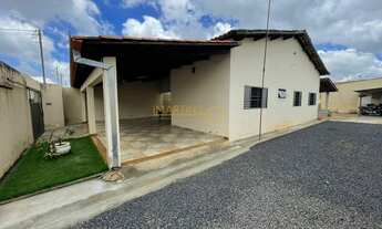 Imagem: Casa Padrão à venda em Araguari/MG