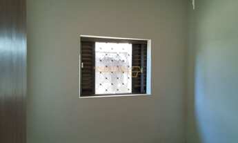 Imagem 2: Casa à venda no bairro Centro - Araguari/MG