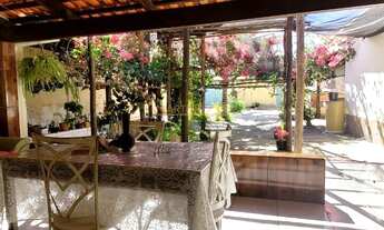 Imagem: Casa à venda no bairro Santa Terezinha