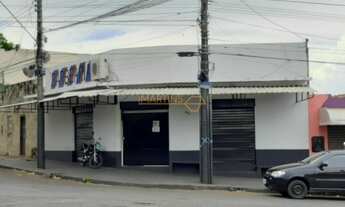 Imagem: Loja à venda no bairro Centro - Araguari/MG